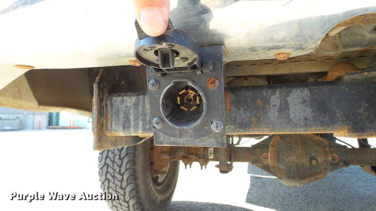 image for item DD7400 2001 Dodge Ram 2500 pickup truck