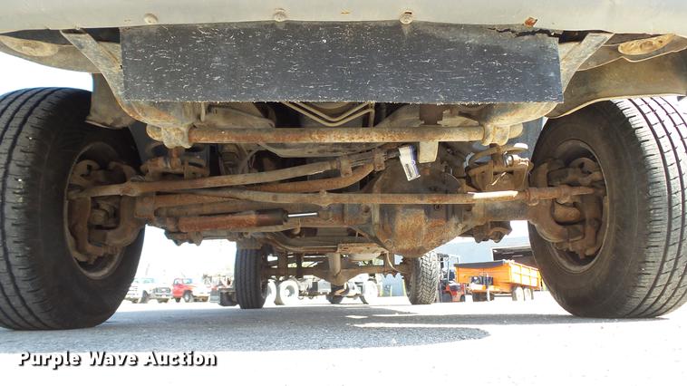 image for item DD7400 2001 Dodge Ram 2500 pickup truck