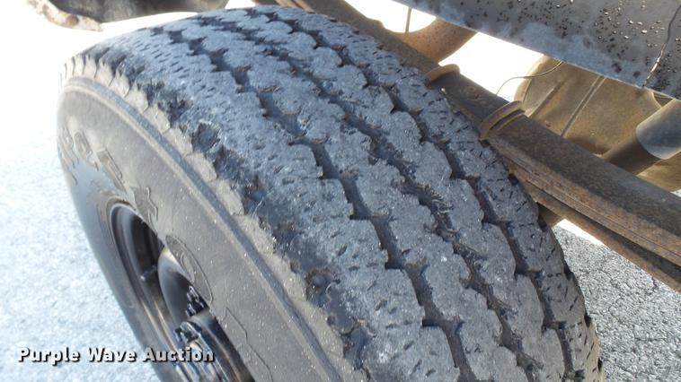 image for item DD7400 2001 Dodge Ram 2500 pickup truck