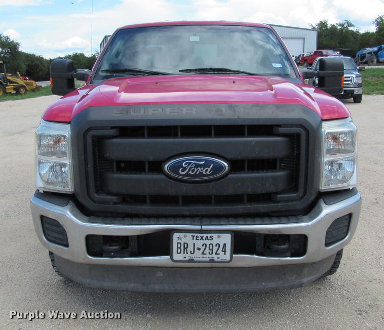 image for item DE0195 2013 Ford F250 Super Duty XL Crew Cab pickup truck