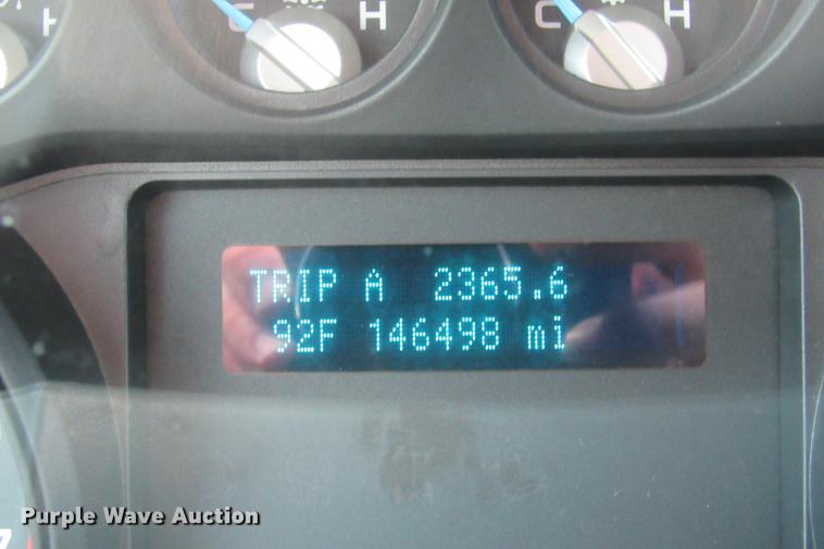 image for item DE0195 2013 Ford F250 Super Duty XL Crew Cab pickup truck