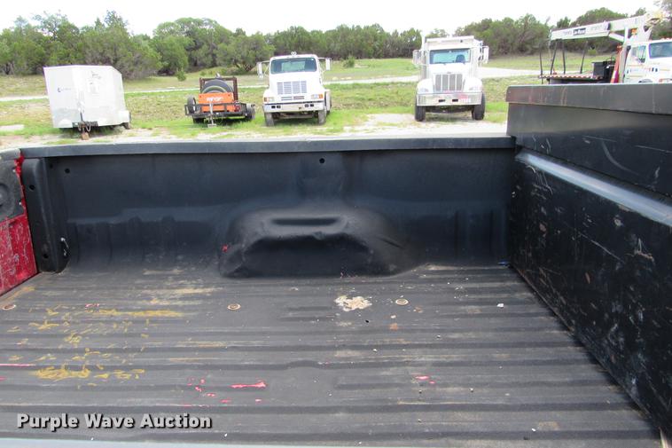 image for item DE0195 2013 Ford F250 Super Duty XL Crew Cab pickup truck