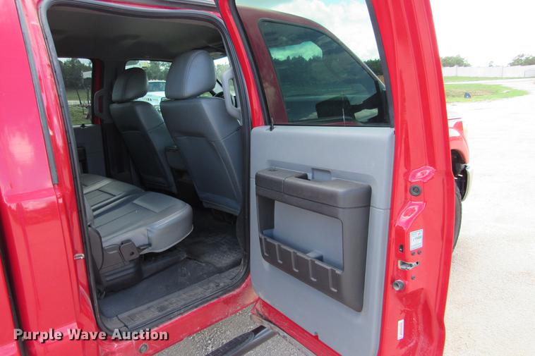 image for item DE0195 2013 Ford F250 Super Duty XL Crew Cab pickup truck