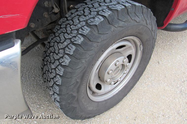 image for item DE0195 2013 Ford F250 Super Duty XL Crew Cab pickup truck