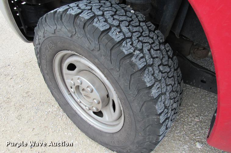 image for item DE0195 2013 Ford F250 Super Duty XL Crew Cab pickup truck