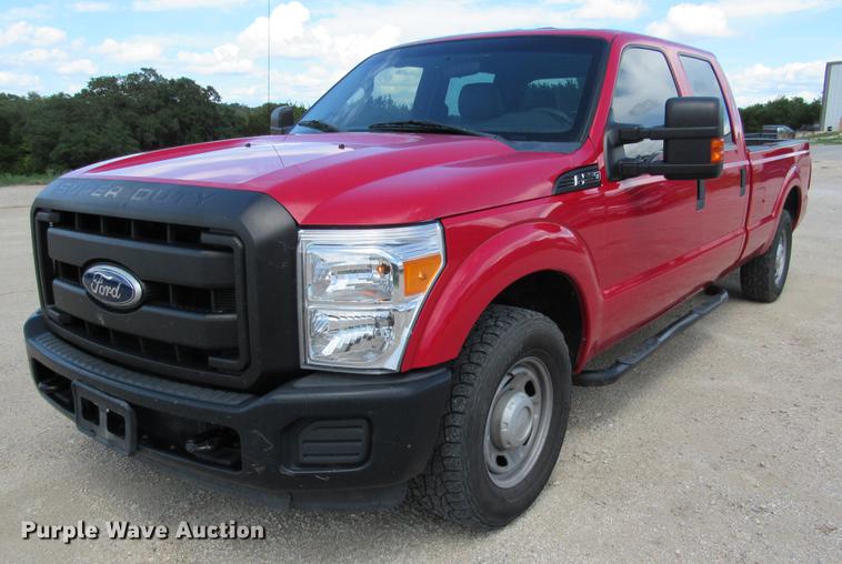 image for item DE0196 2011 Ford F250 Super Duty XL Crew Cab pickup truck