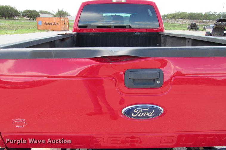 image for item DE0196 2011 Ford F250 Super Duty XL Crew Cab pickup truck