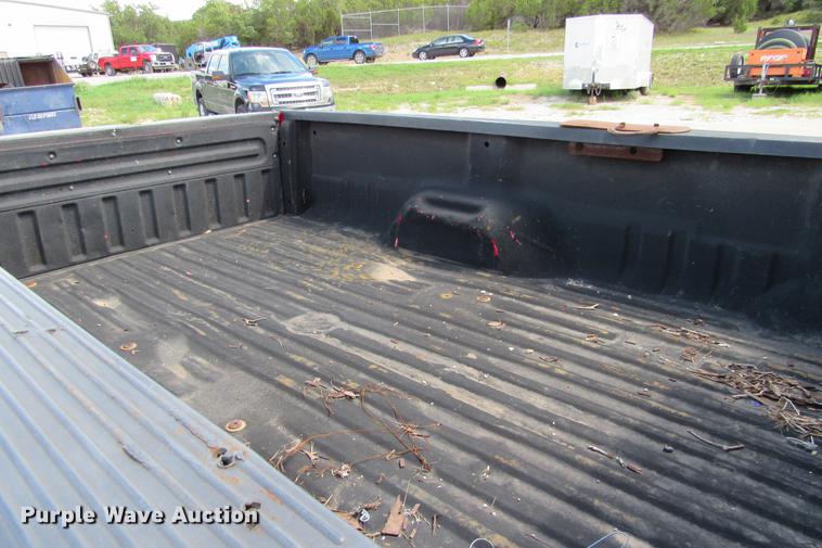 image for item DE0196 2011 Ford F250 Super Duty XL Crew Cab pickup truck