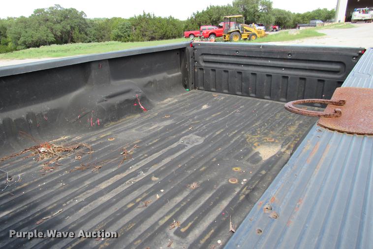 image for item DE0196 2011 Ford F250 Super Duty XL Crew Cab pickup truck