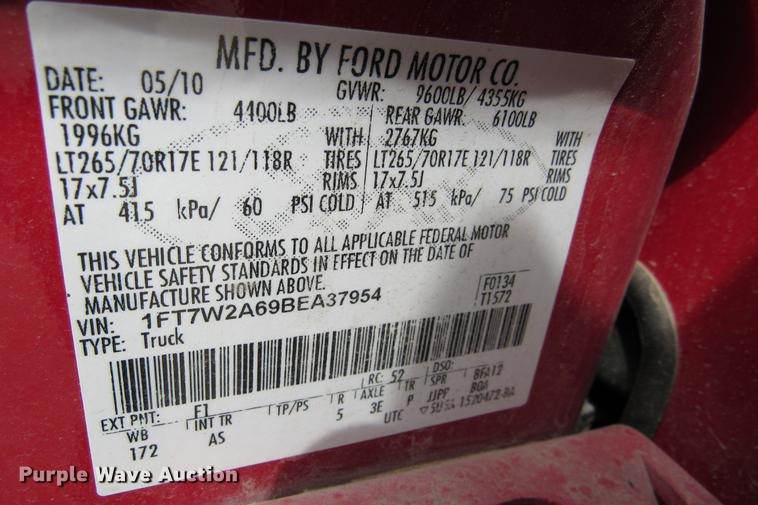 image for item DE0196 2011 Ford F250 Super Duty XL Crew Cab pickup truck