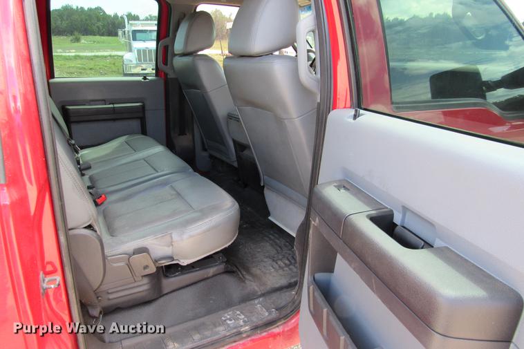 image for item DE0196 2011 Ford F250 Super Duty XL Crew Cab pickup truck