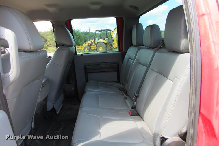 image for item DE0196 2011 Ford F250 Super Duty XL Crew Cab pickup truck