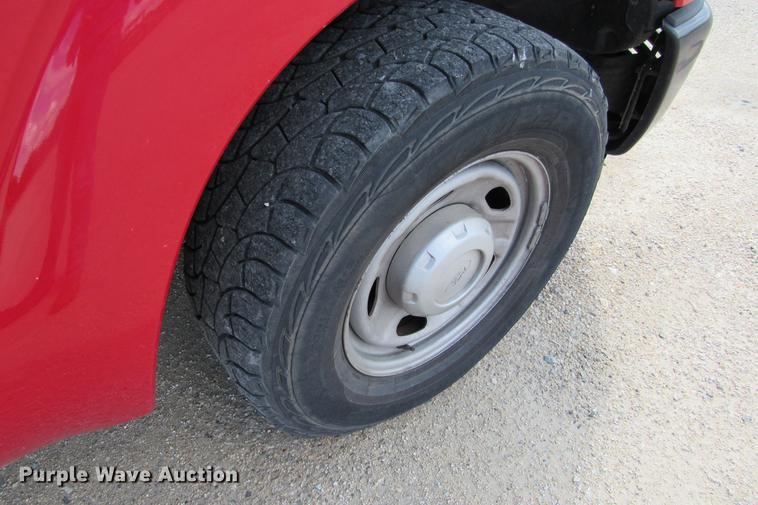 image for item DE0196 2011 Ford F250 Super Duty XL Crew Cab pickup truck