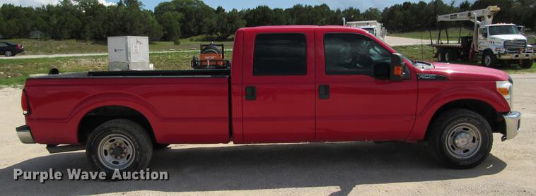 image for item DE0197 2011 Ford F250 Super Duty XL Crew Cab pickup truck
