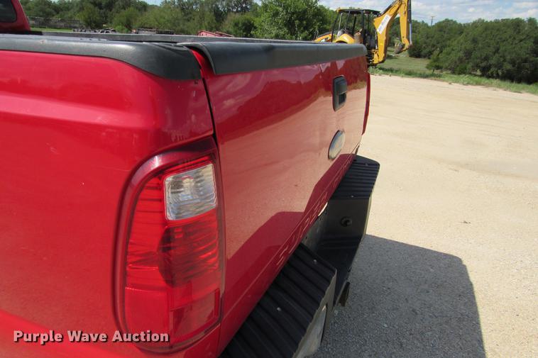 image for item DE0197 2011 Ford F250 Super Duty XL Crew Cab pickup truck