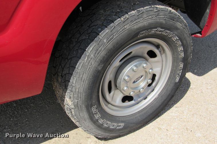 image for item DE0197 2011 Ford F250 Super Duty XL Crew Cab pickup truck