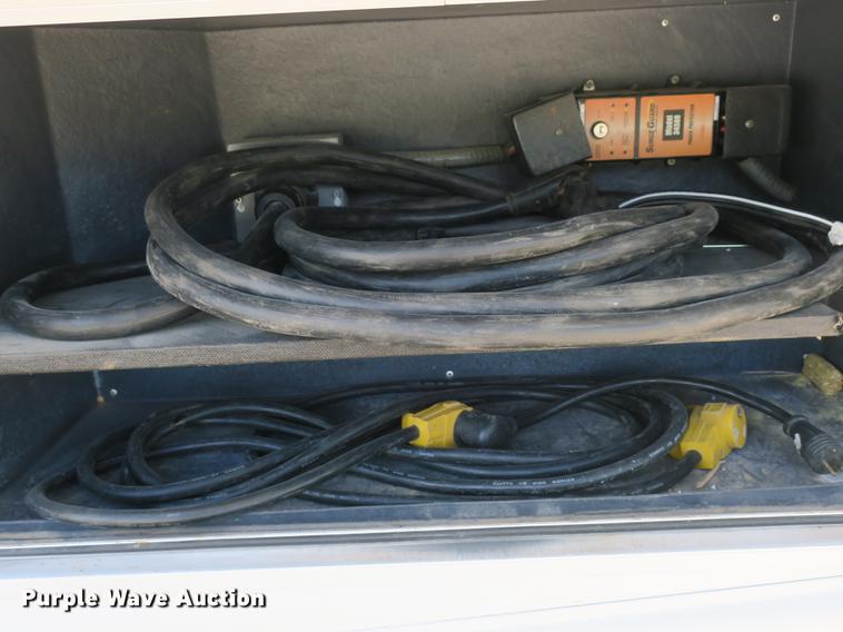 image for item DE3825 2005 Freightliner Alfa Seeya RV