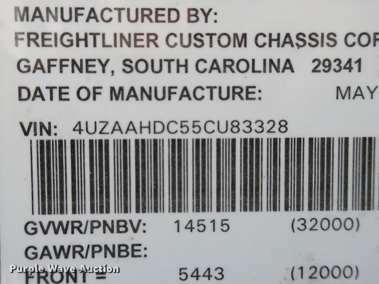 image for item DE3825 2005 Freightliner Alfa Seeya RV