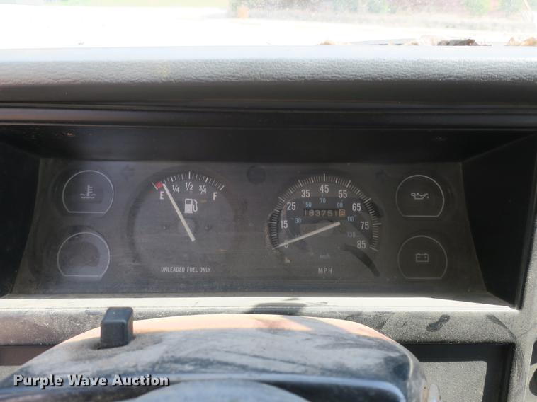 image for item DE3826 1995 Jeep Cherokee SUV