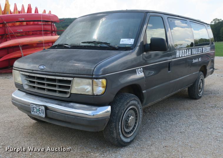 image for item DE3828 1993 Ford Club Wagon Custom XLT van