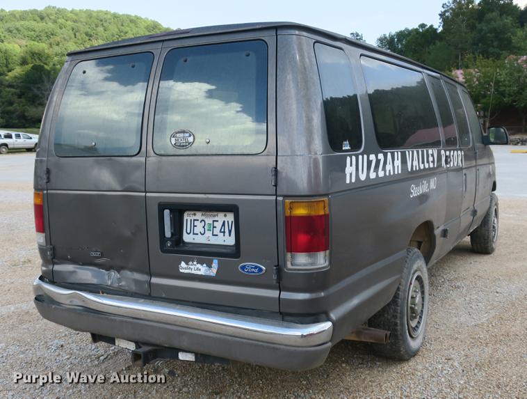 image for item DE3828 1993 Ford Club Wagon Custom XLT van