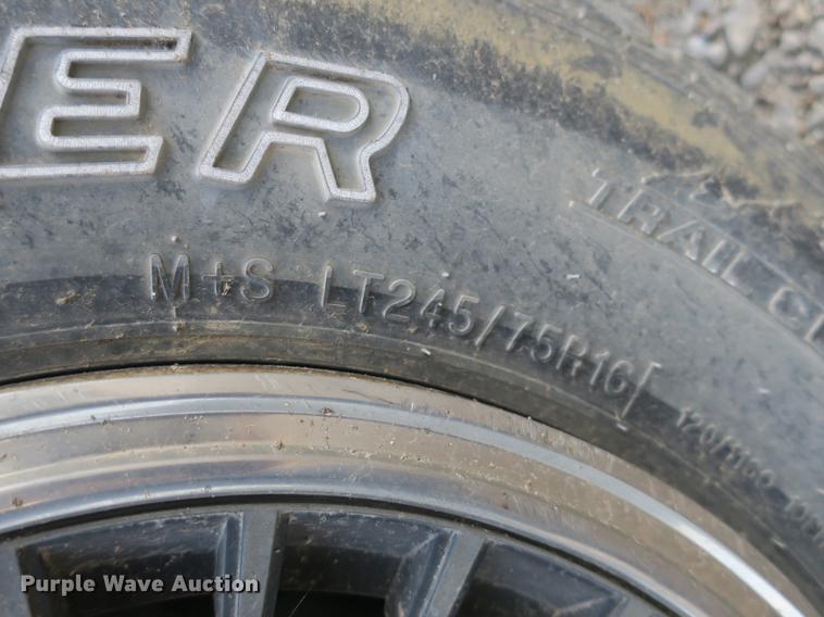 image for item DE3828 1993 Ford Club Wagon Custom XLT van