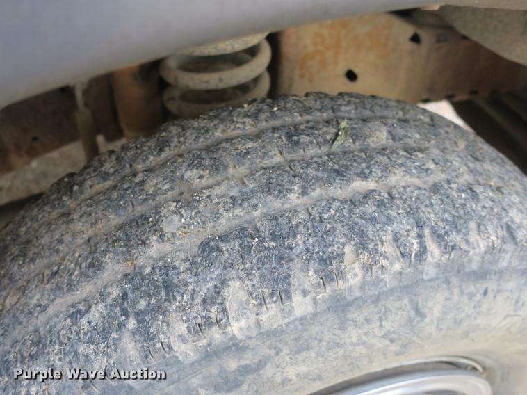 image for item DE3828 1993 Ford Club Wagon Custom XLT van