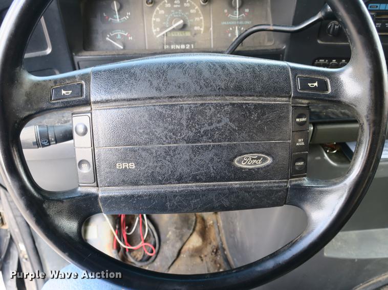 image for item DE3828 1993 Ford Club Wagon Custom XLT van