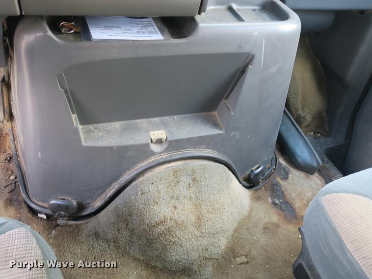 image for item DE3828 1993 Ford Club Wagon Custom XLT van