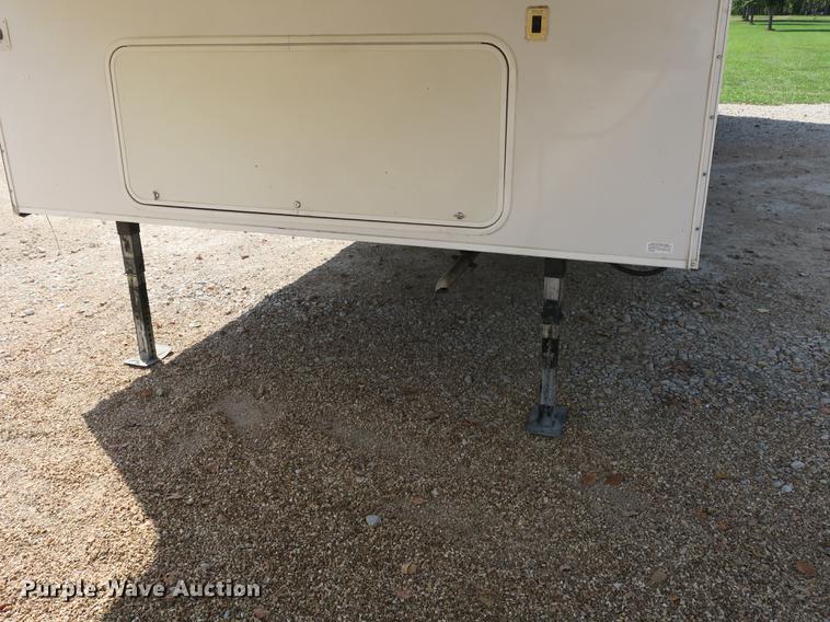 image for item DE3829 2006 KZ New Vision Sportster toy hauler camper