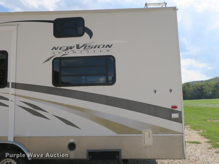 image for item DE3829 2006 KZ New Vision Sportster toy hauler camper