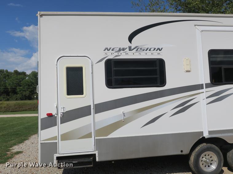 image for item DE3829 2006 KZ New Vision Sportster toy hauler camper