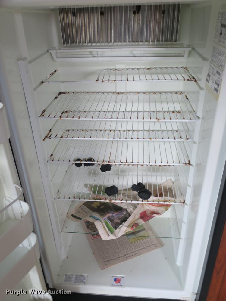 image for item DE3829 2006 KZ New Vision Sportster toy hauler camper