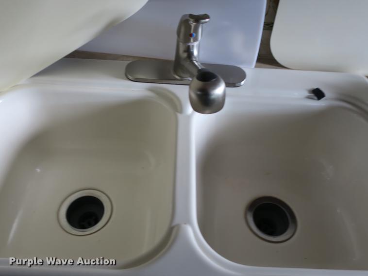 image for item DE3829 2006 KZ New Vision Sportster toy hauler camper