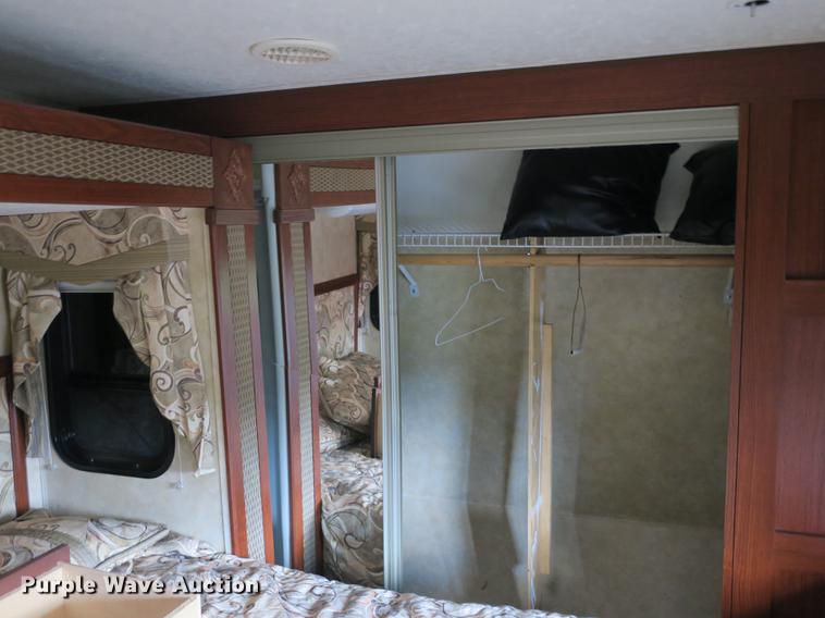 image for item DE3829 2006 KZ New Vision Sportster toy hauler camper