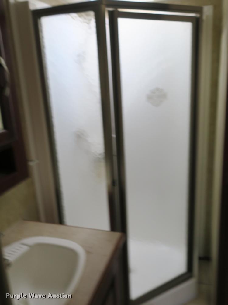 image for item DE3829 2006 KZ New Vision Sportster toy hauler camper