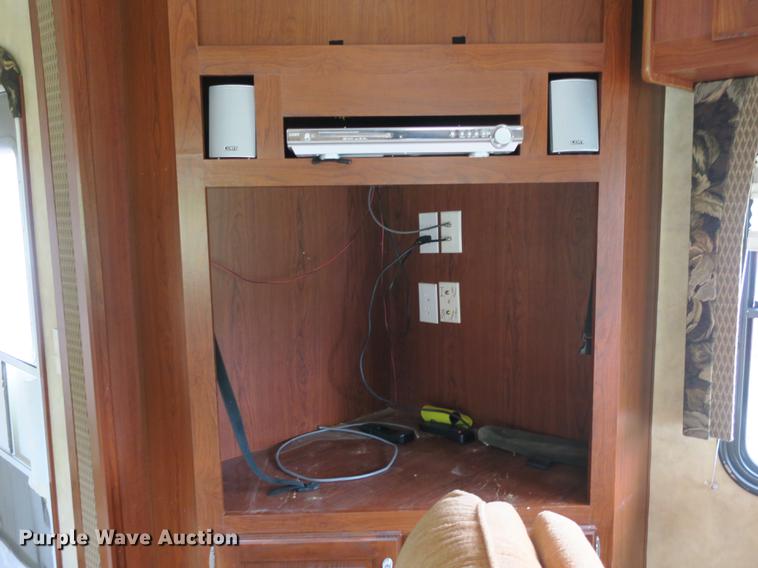 image for item DE3829 2006 KZ New Vision Sportster toy hauler camper