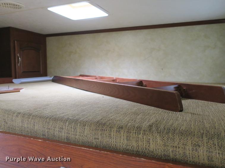 image for item DE3829 2006 KZ New Vision Sportster toy hauler camper