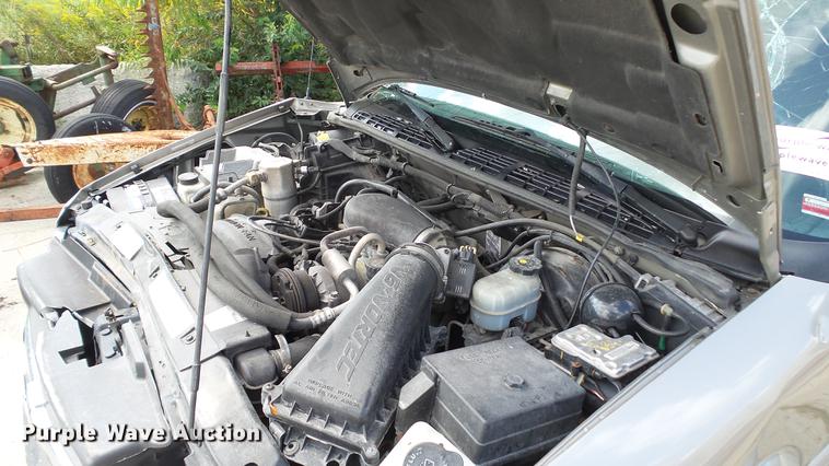 image for item DE4838 2001 Chevrolet S10 LS Ext. Cab pickup truck