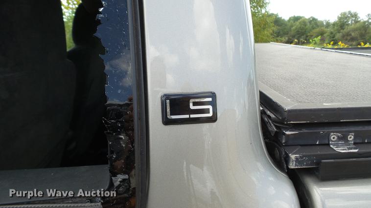 image for item DE4838 2001 Chevrolet S10 LS Ext. Cab pickup truck