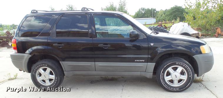 image for item DE4839 2001 Ford Escape XLT SUV