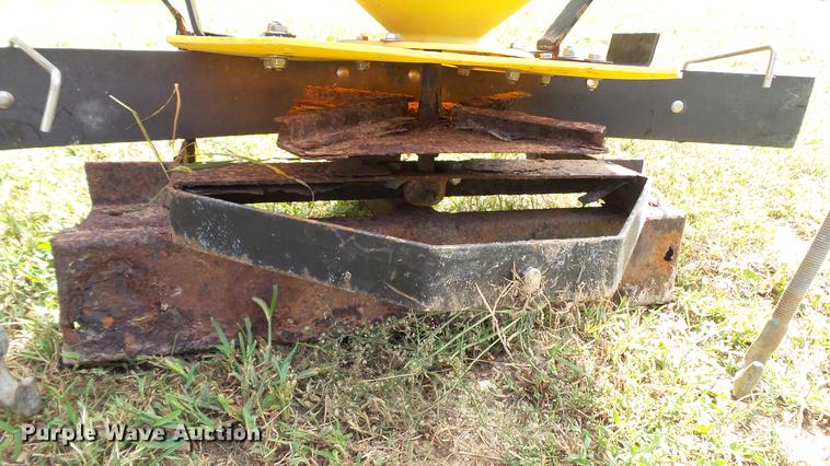 image for item DE4841 (2) Fisher Speed-Caster tailgate spreader