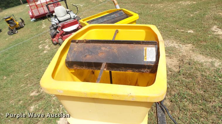 image for item DE4841 (2) Fisher Speed-Caster tailgate spreader