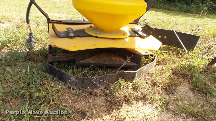 image for item DE4841 (2) Fisher Speed-Caster tailgate spreader