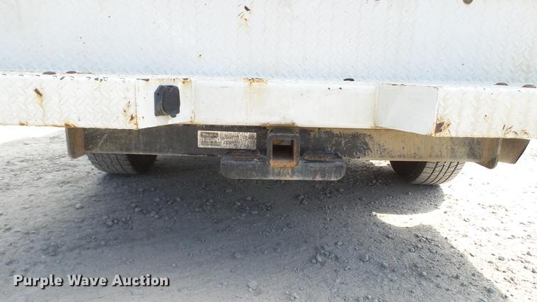 image for item DE4852 2009 Chevrolet Silverado 2500HD Ext. Cab utility bed  pickup truck