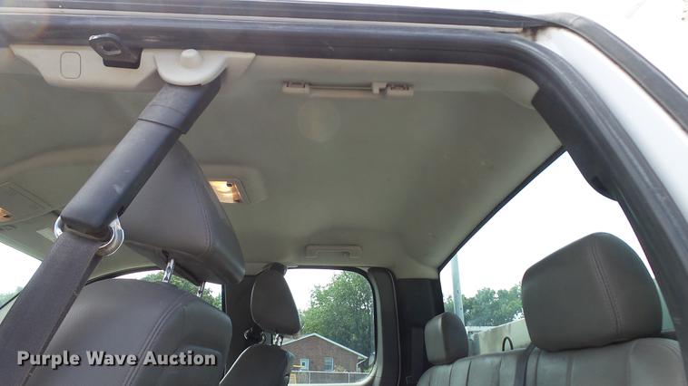 image for item DE4852 2009 Chevrolet Silverado 2500HD Ext. Cab utility bed  pickup truck