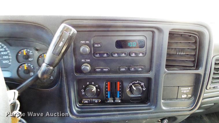 image for item DE4853 2006 Chevrolet Silverado 2500HD pickup truck