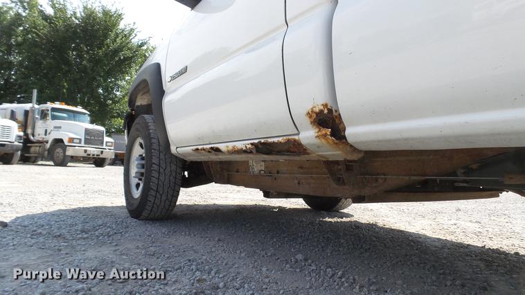 image for item DE4853 2006 Chevrolet Silverado 2500HD pickup truck