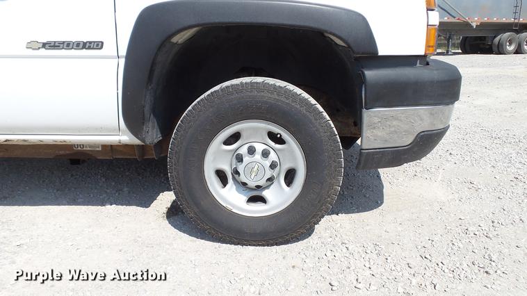 image for item DE4853 2006 Chevrolet Silverado 2500HD pickup truck
