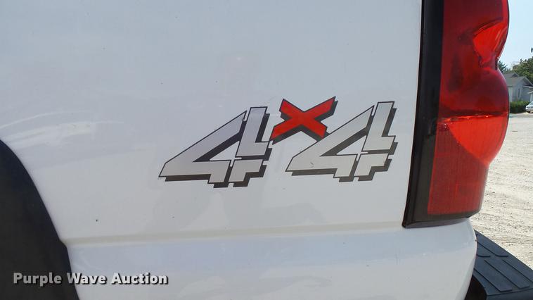 image for item DE4853 2006 Chevrolet Silverado 2500HD pickup truck